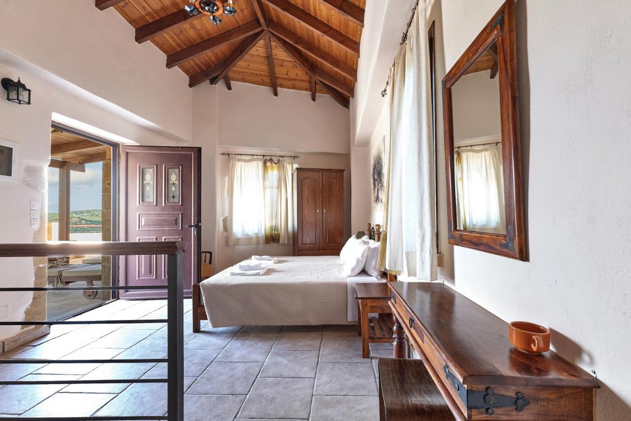 Mouri Villa Mourion  Экстерьер фото