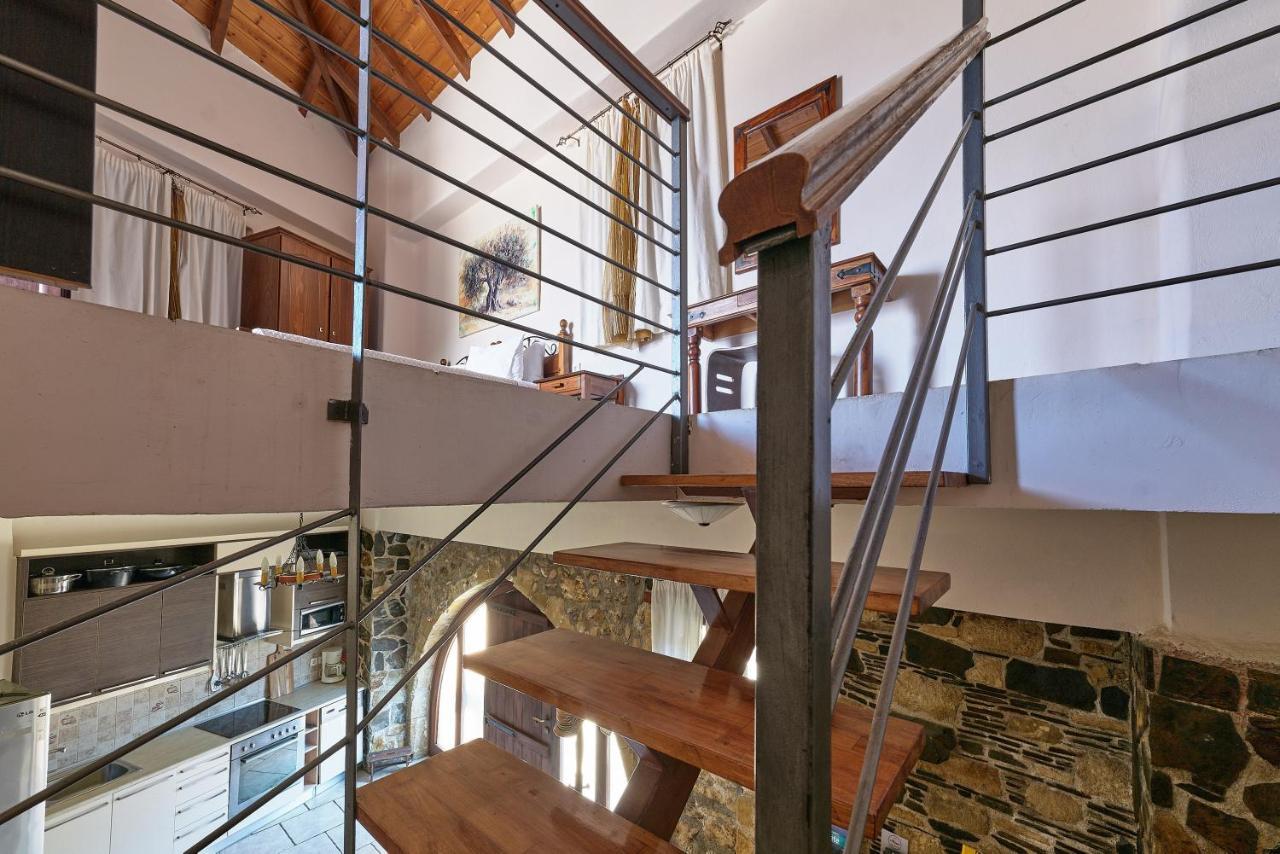 Mouri Villa Mourion  Экстерьер фото