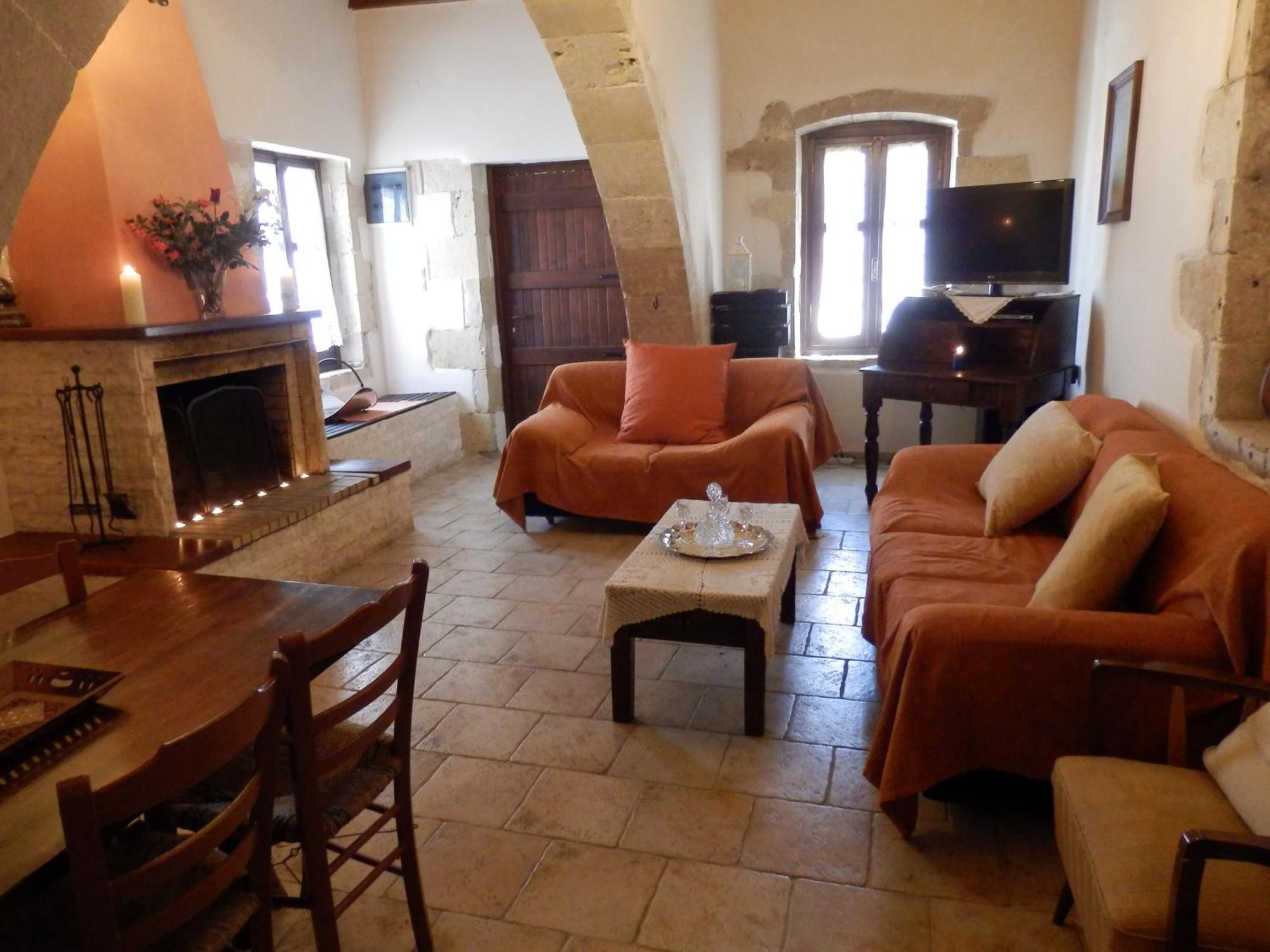 Mouri Villa Mourion  Экстерьер фото