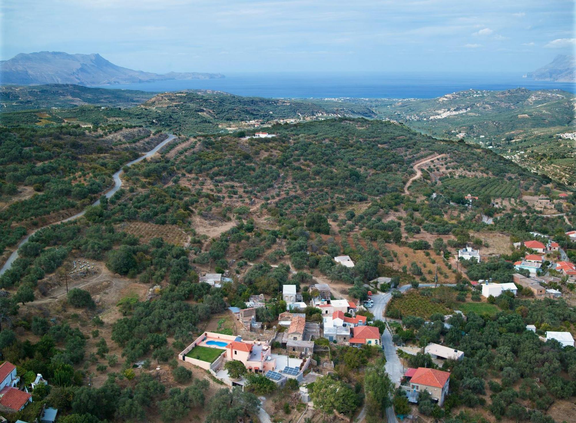 Mouri Villa Mourion  Экстерьер фото